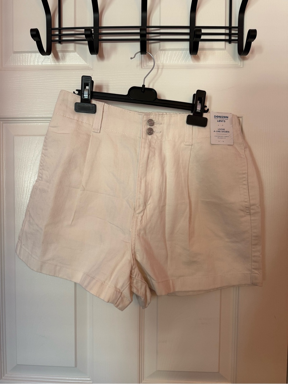 Denizen from Levi's White High-Rise Casual Shorts